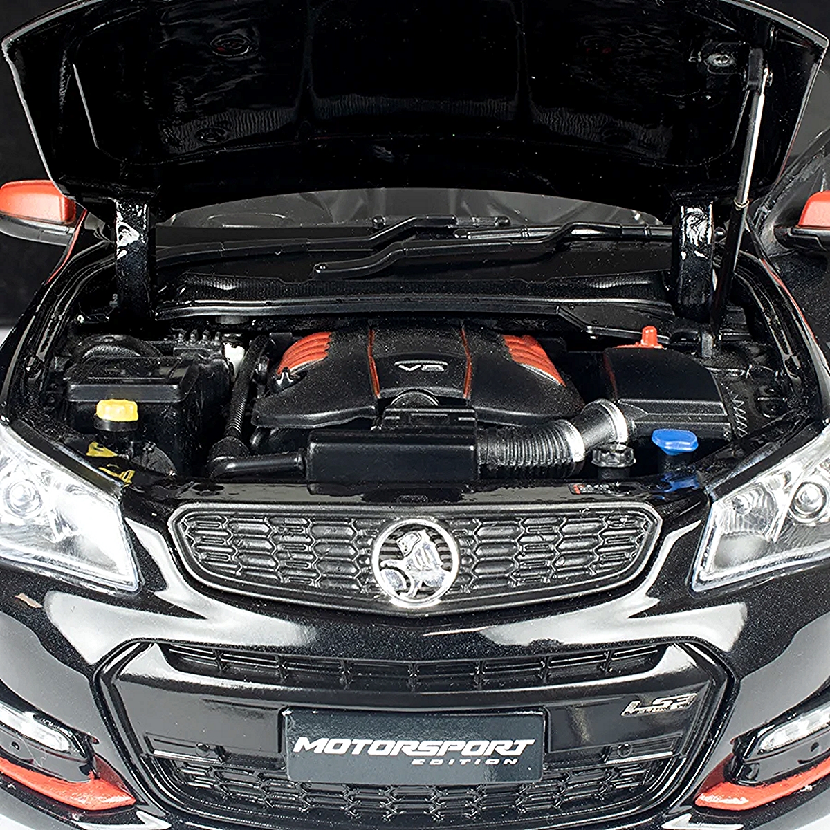Holden VFII Commodore Motorsport Edition - Phantom Black Metallic - Image 4
